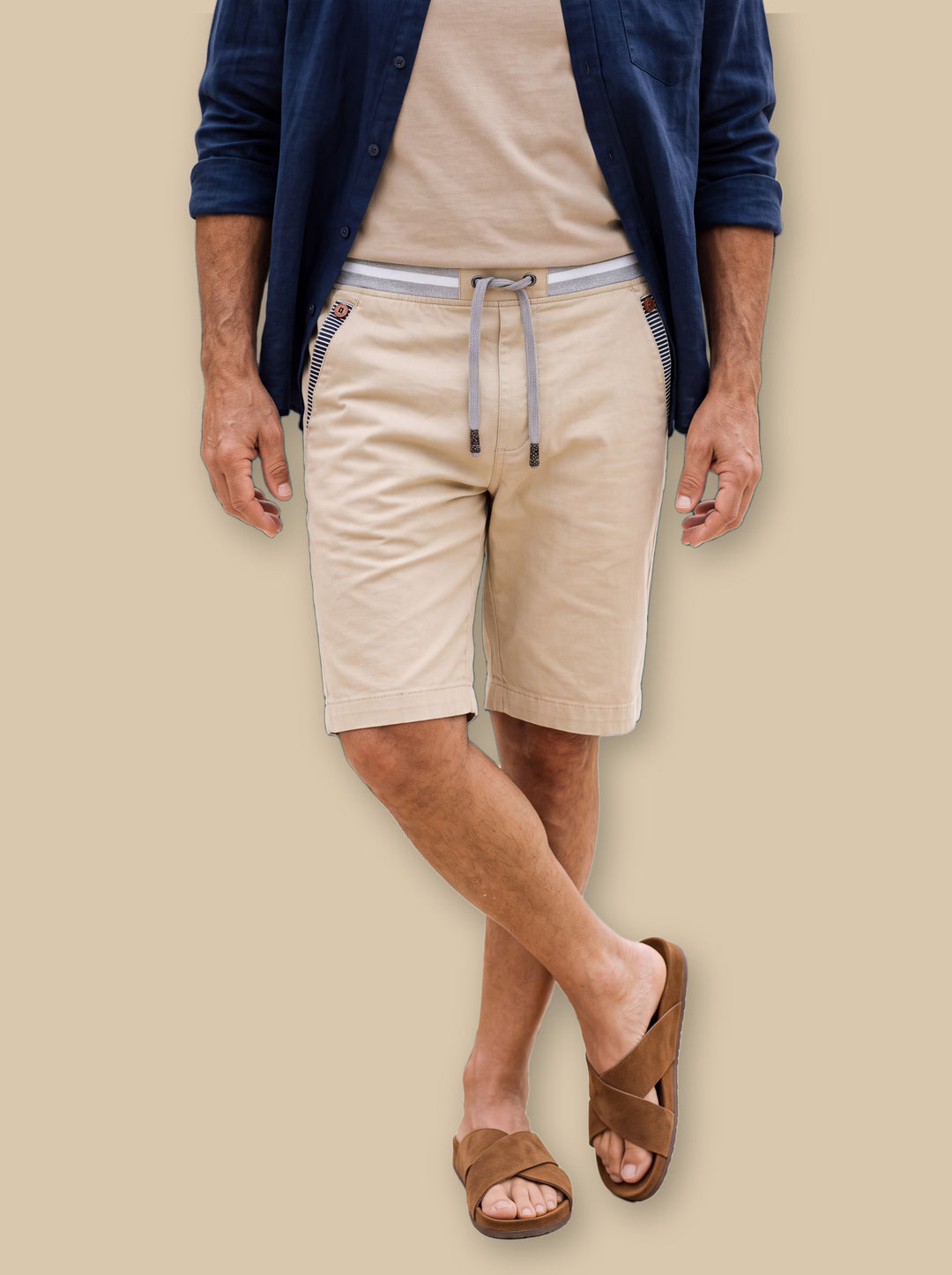 Knox summer shorts in Sand, studio - Gentlemens Manor