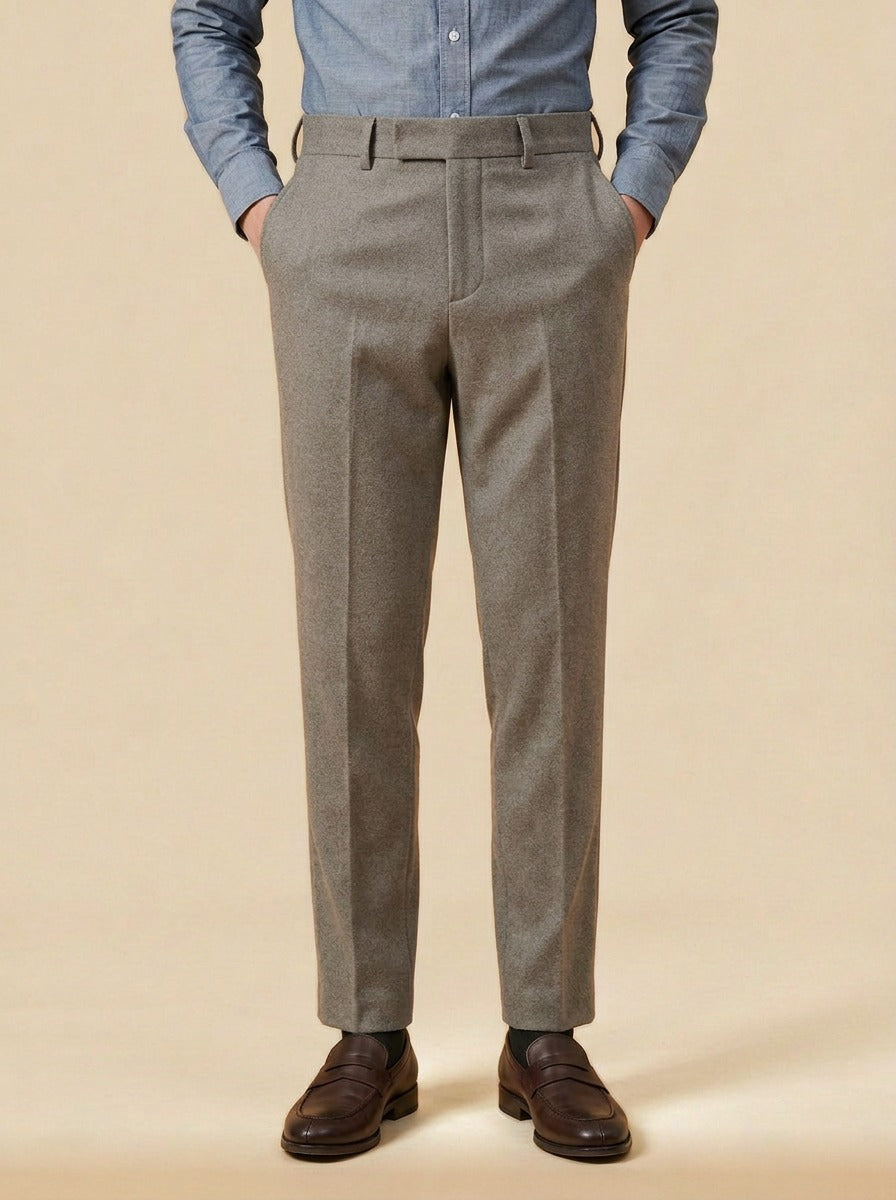 Lansing brushed trousers in Grey, studio, Gentlemens Manor