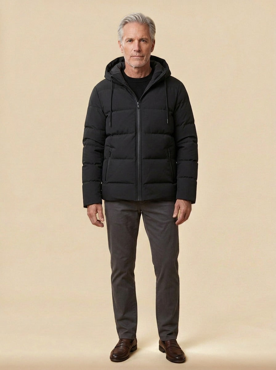 Latham puffer jacket in Black, studio, Gentlemens Manor