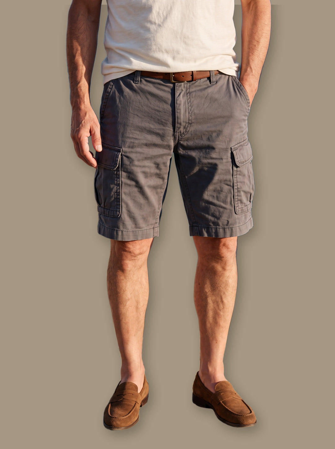Leander summer shorts in Grey, studio - Gentlemens Manor