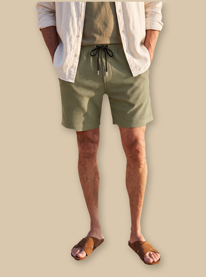 Lemuel summer shorts in Green, studio - Gentlemens Manor