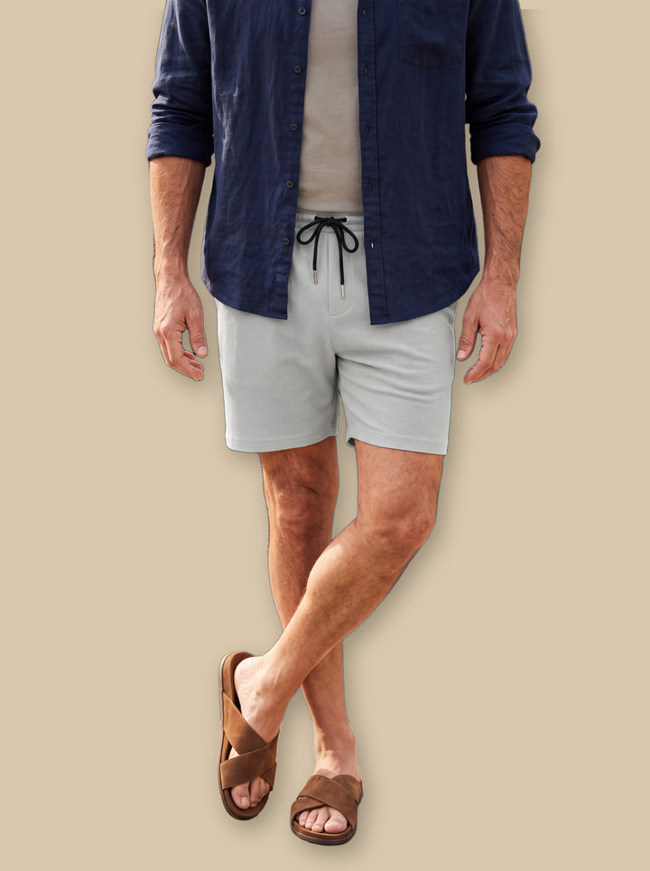 Lemuel summer shorts in Light Grey, studio - Gentlemens Manor