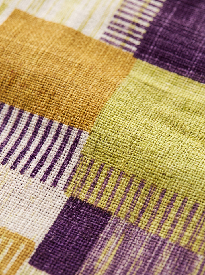 Lennox shorts fabric detail close-up - Gentlemens Manor