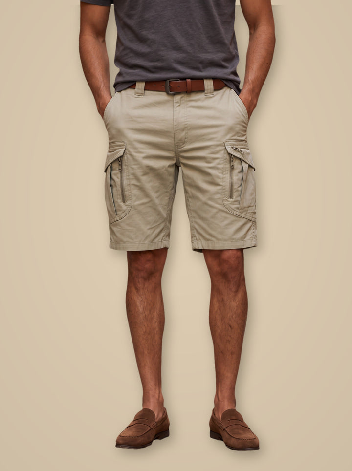 Leon summer shorts in Sand, studio - Gentlemens Manor