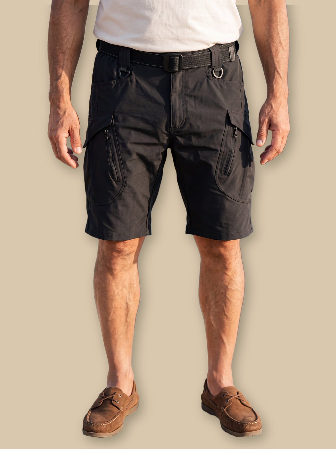 Levi summer shorts in Black, studio - Gentlemens Manor