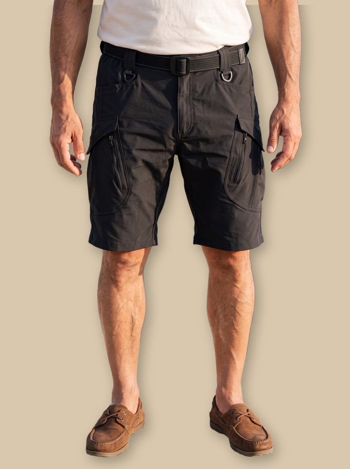 Levi summer shorts in Black, studio - Gentlemens Manor