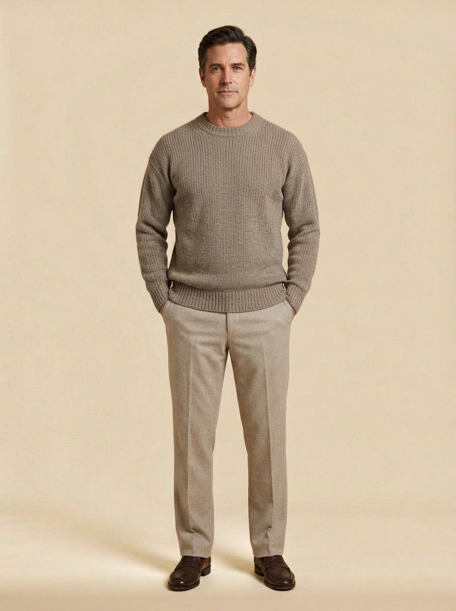 Linford sweater in Camel, studio, Gentlemens Manor