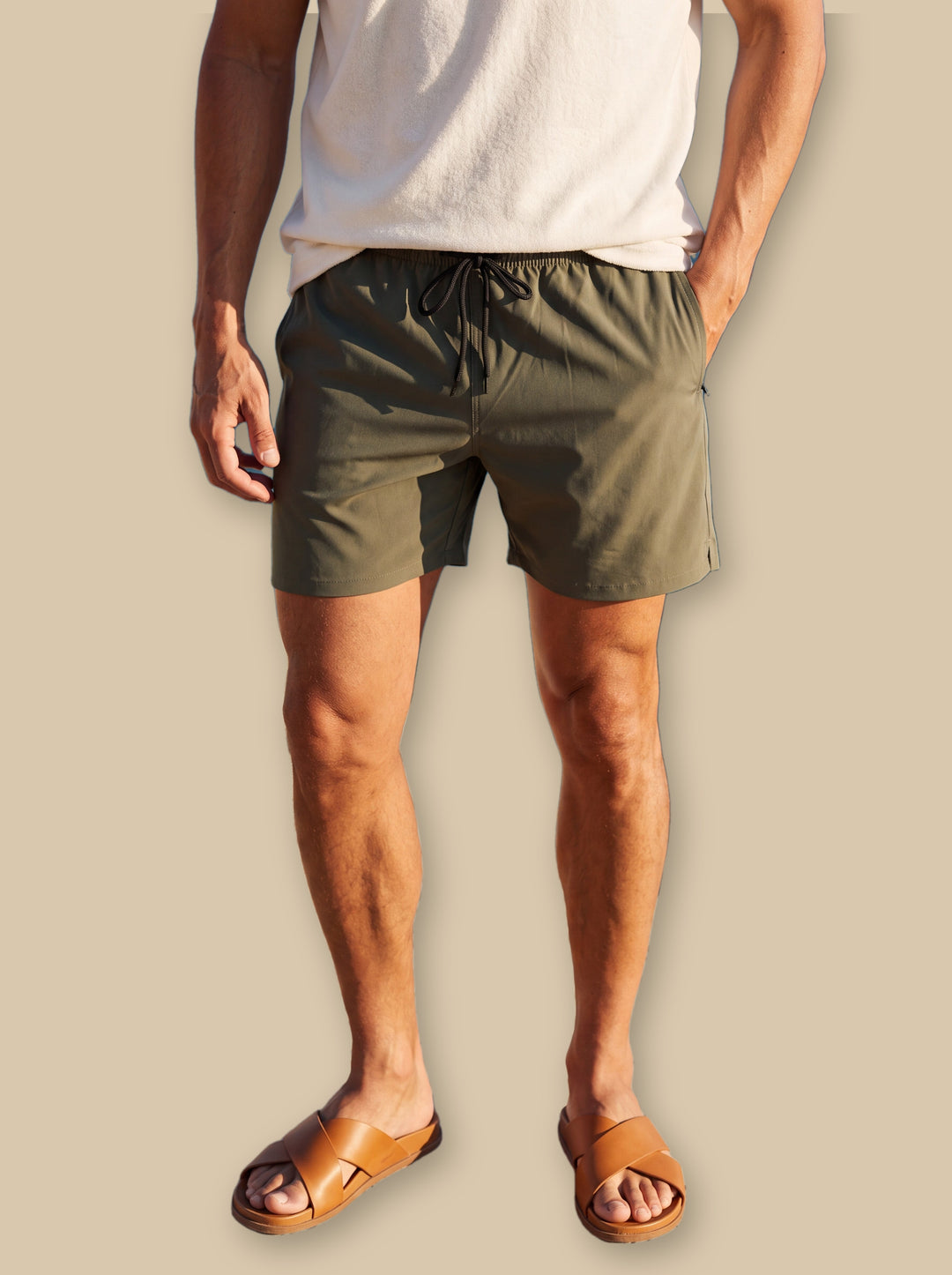 Lloyd summer shorts in Olive, studio - Gentlemens Manor