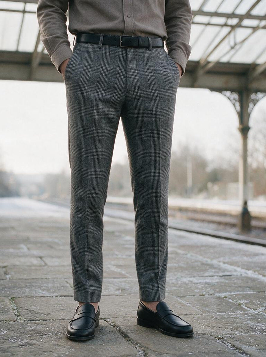 Lockwood checked pants in Grey, lifestyle, Gentlemens Manor