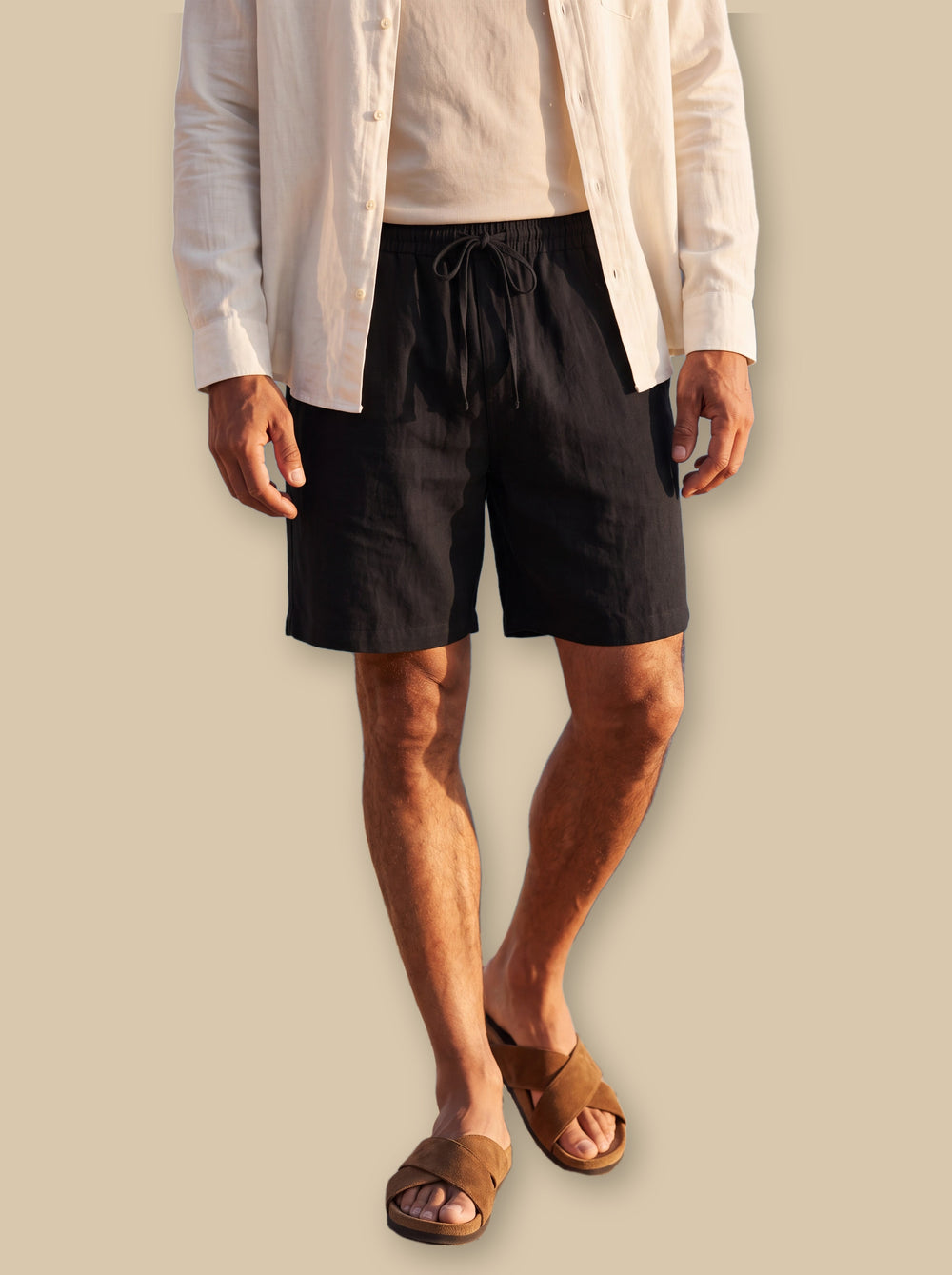 Logan summer shorts in Black, studio - Gentlemens Manor
