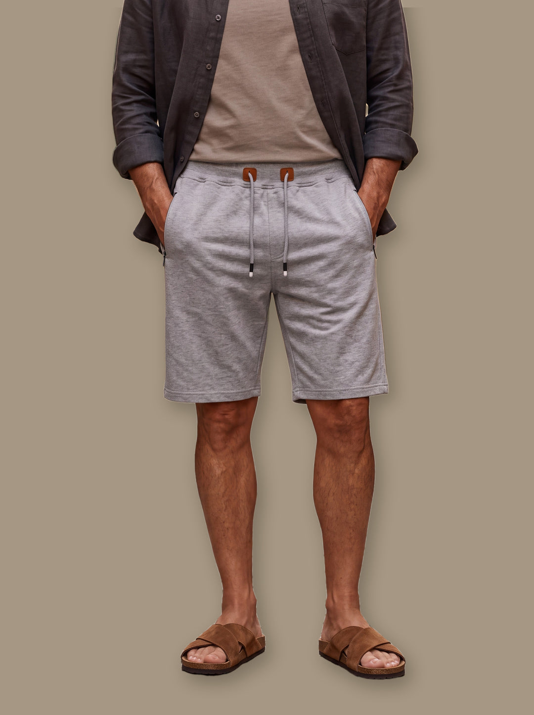 Lucas summer shorts in Light Grey, studio - Gentlemens Manor