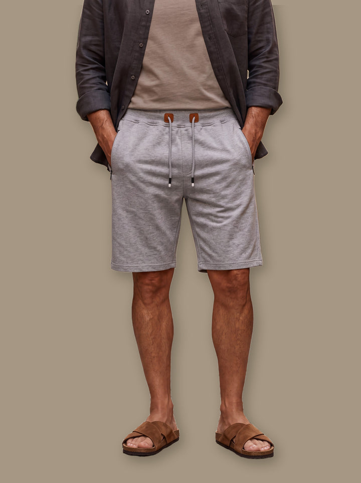 Lucas summer shorts in Light Grey, studio - Gentlemens Manor