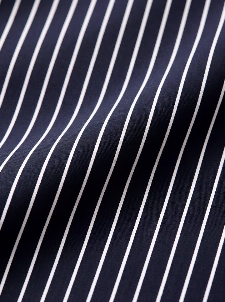 Maurice blazer navy pinstripe fabric close-up, Gentlemens Manor