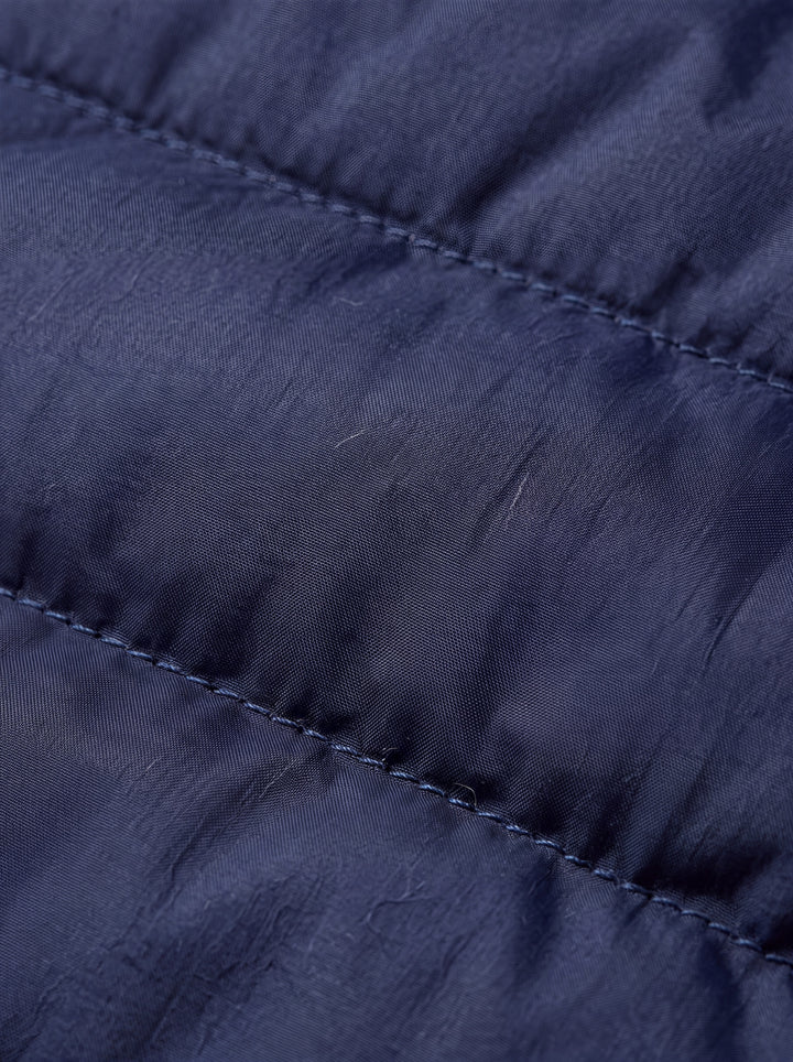 Nathaniel vest fabric detail close-up - Gentlemens Manor