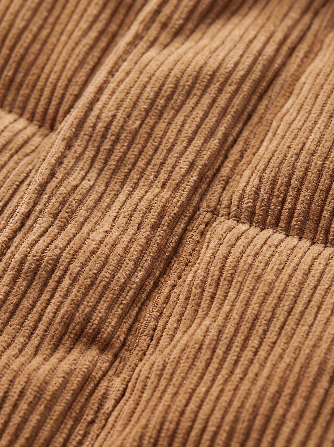 Noble vest fabric detail close-up - Gentlemens Manor