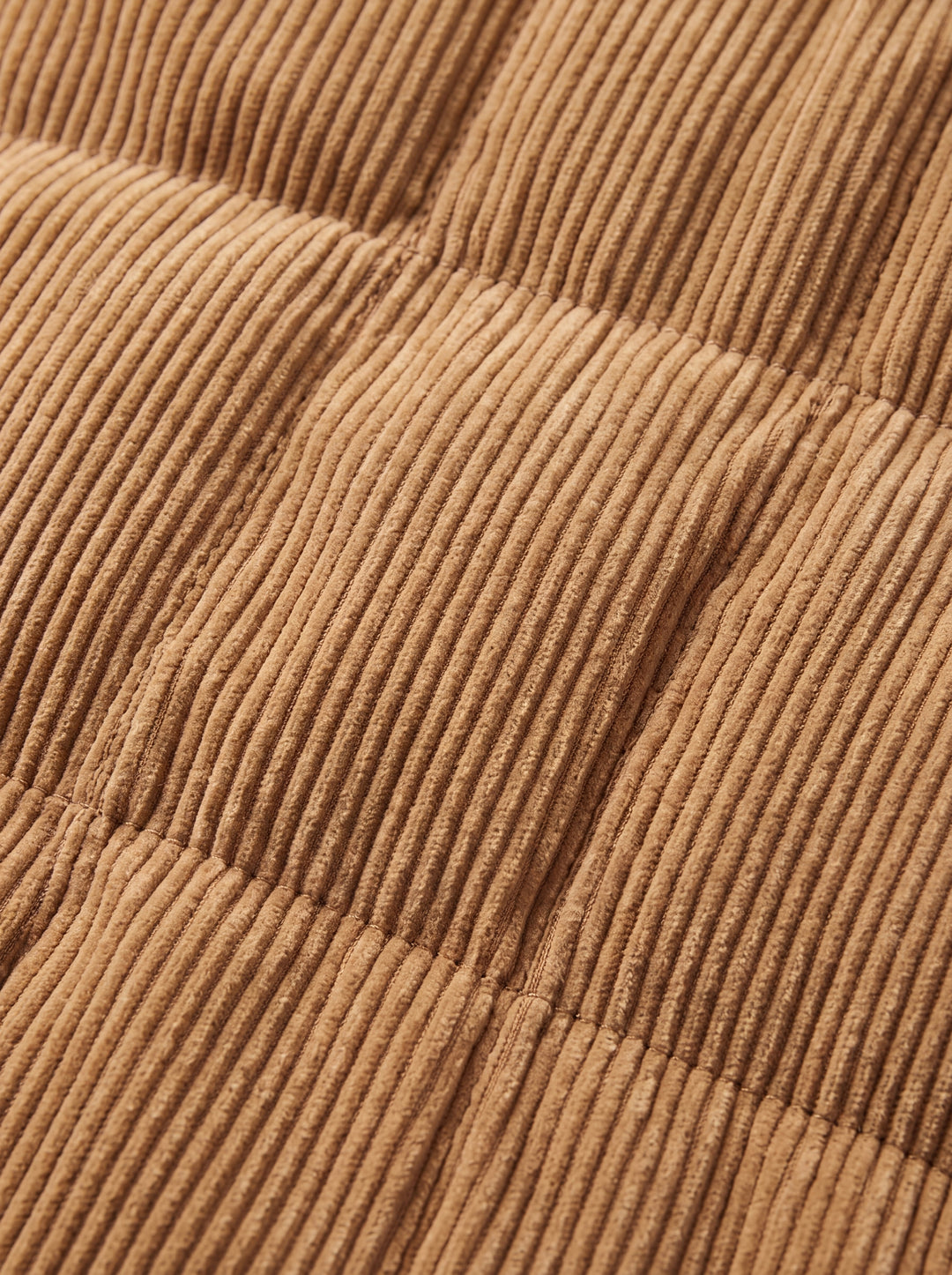 Nolan vest fabric detail close-up - Gentlemens Manor