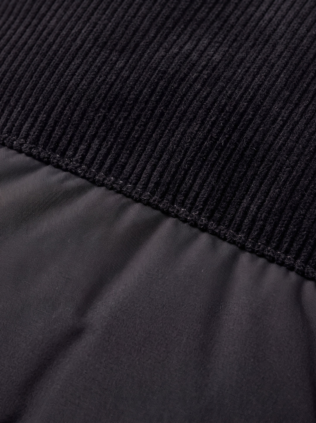Norbert vest fabric detail close-up - Gentlemens Manor