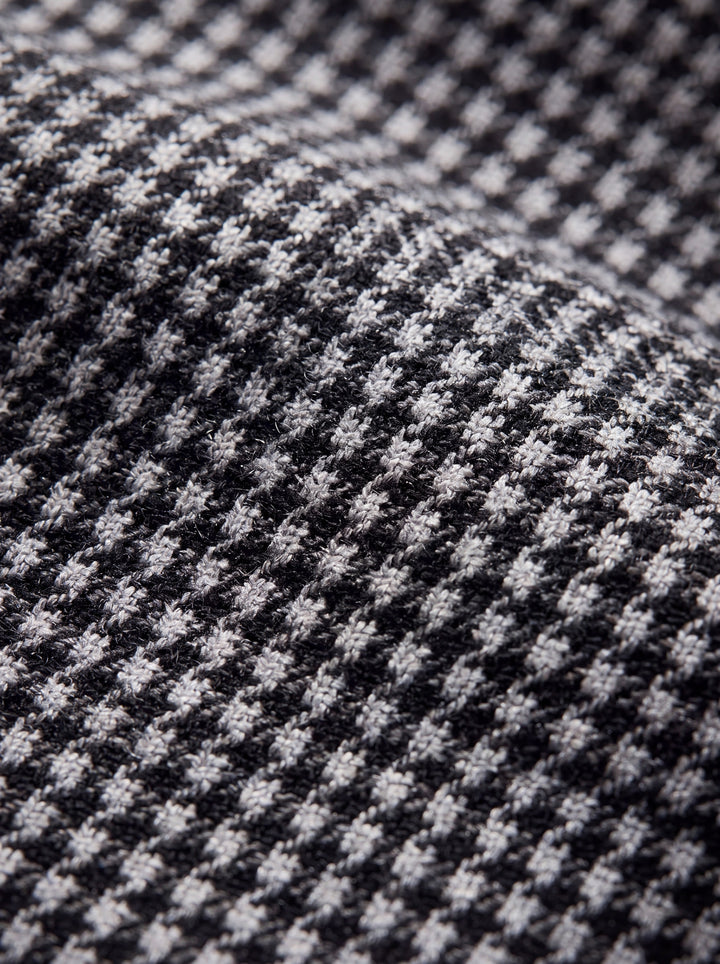 Norwood blazer fabric detail close-up - Gentlemens Manor