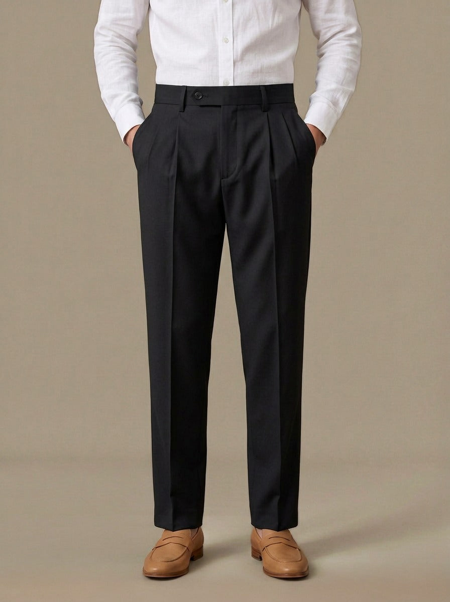 Oakes pleated trousers in Black, studio, Gentlemens Manor