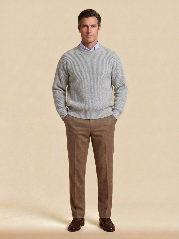 Osgood fine rib crew neck sweater in Light Grey, studio, Gentlemens Manor