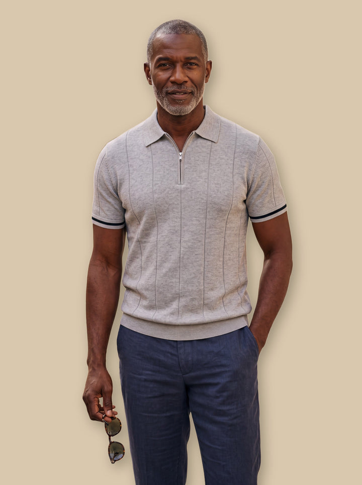 Osmond polo shirt in Light Grey, studio - Gentlemens Manor