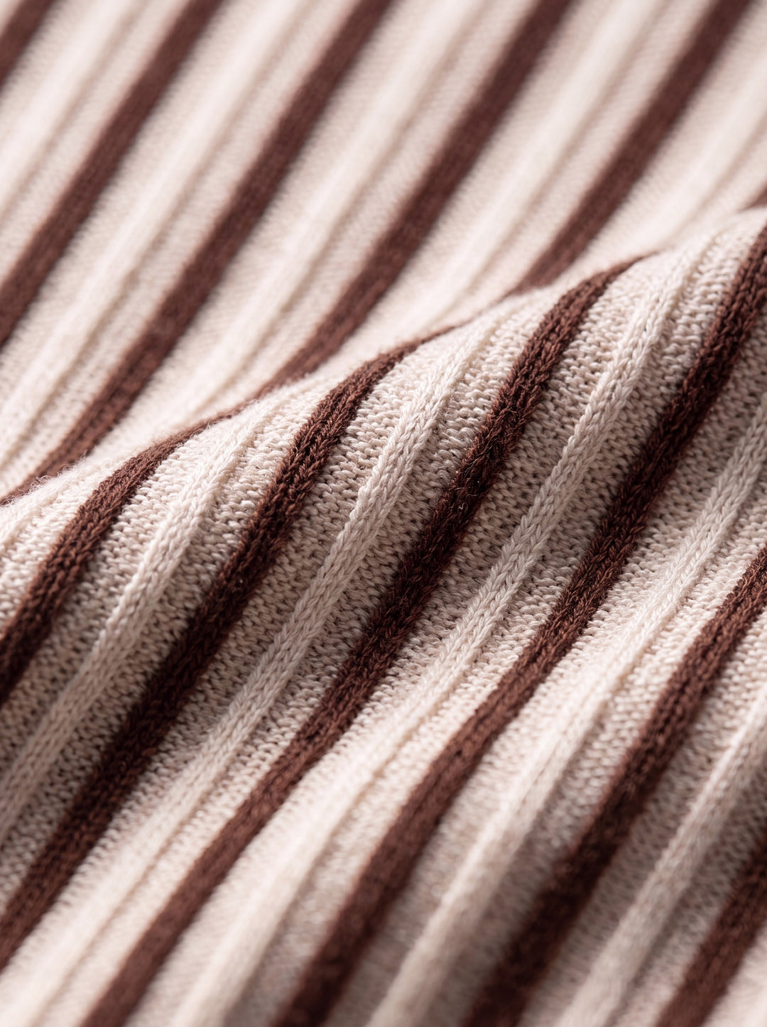 Patrick shirt fabric detail close-up - Gentlemens Manor