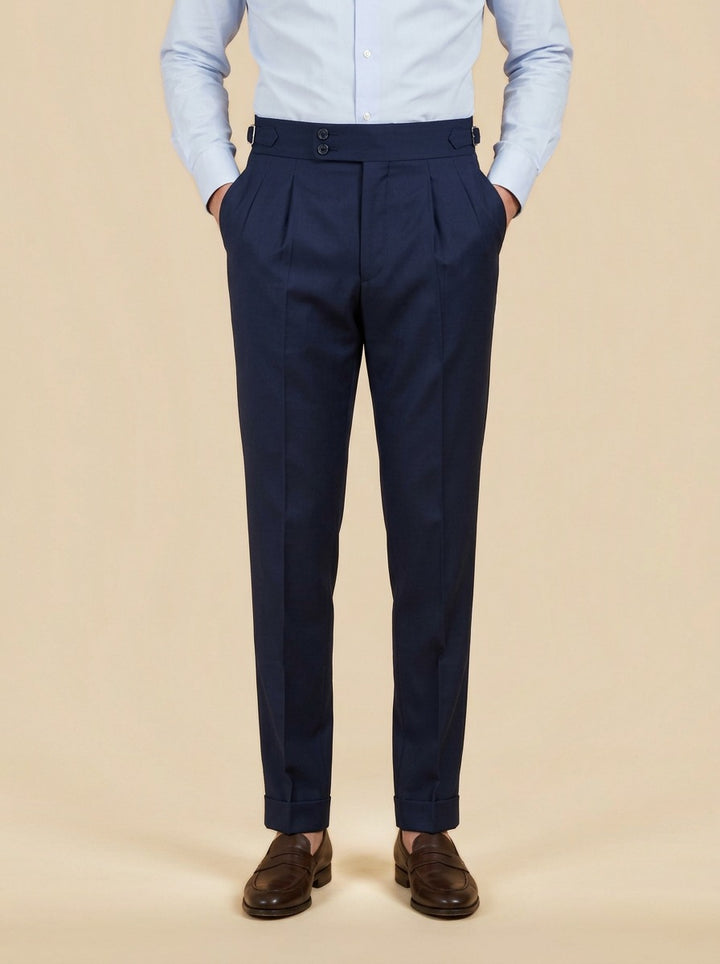 Paxton pleated trousers in Navy, studio, Gentlemens Manor