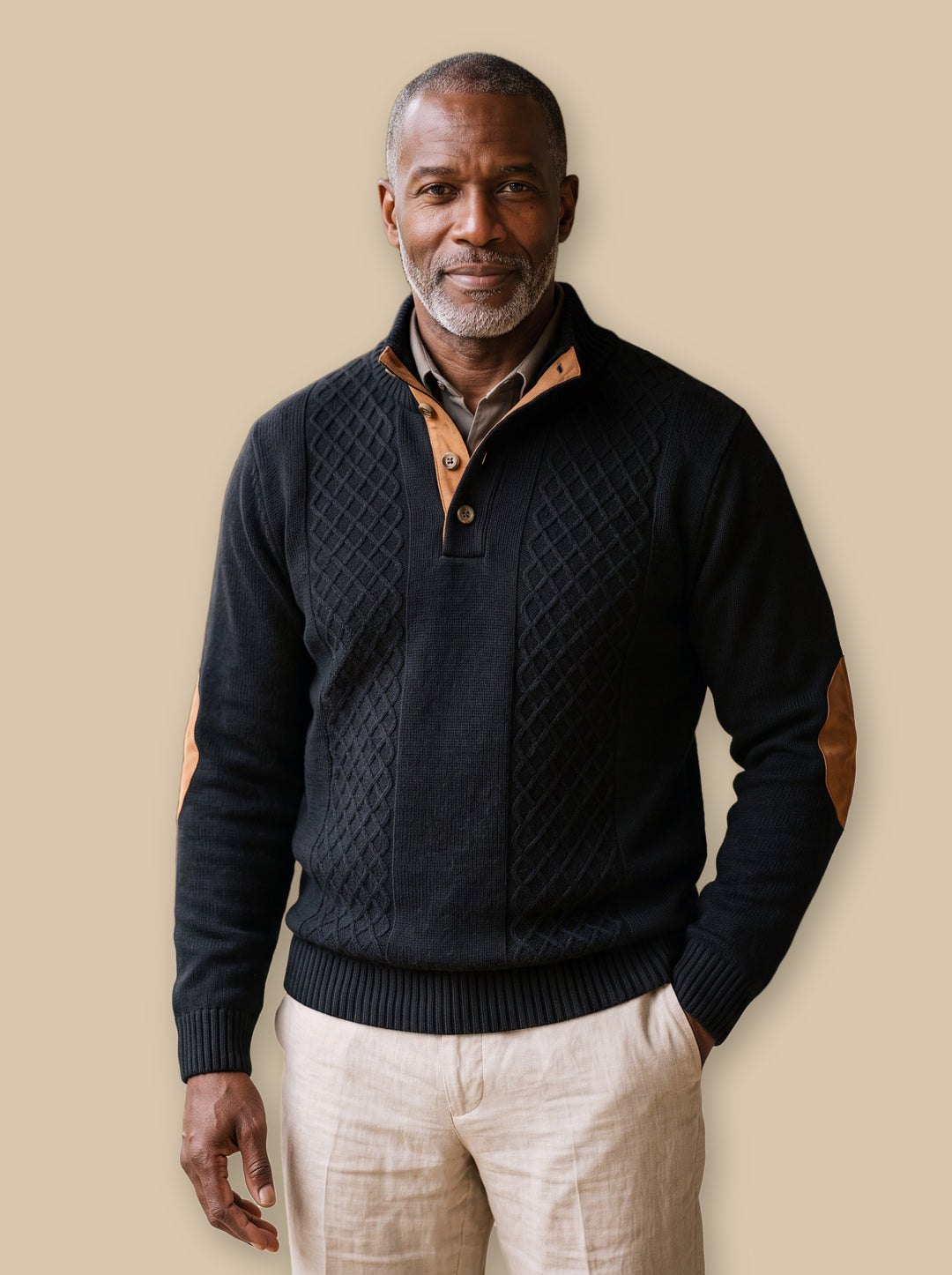 Pearce knit sweater in Black, studio - Gentlemens Manor