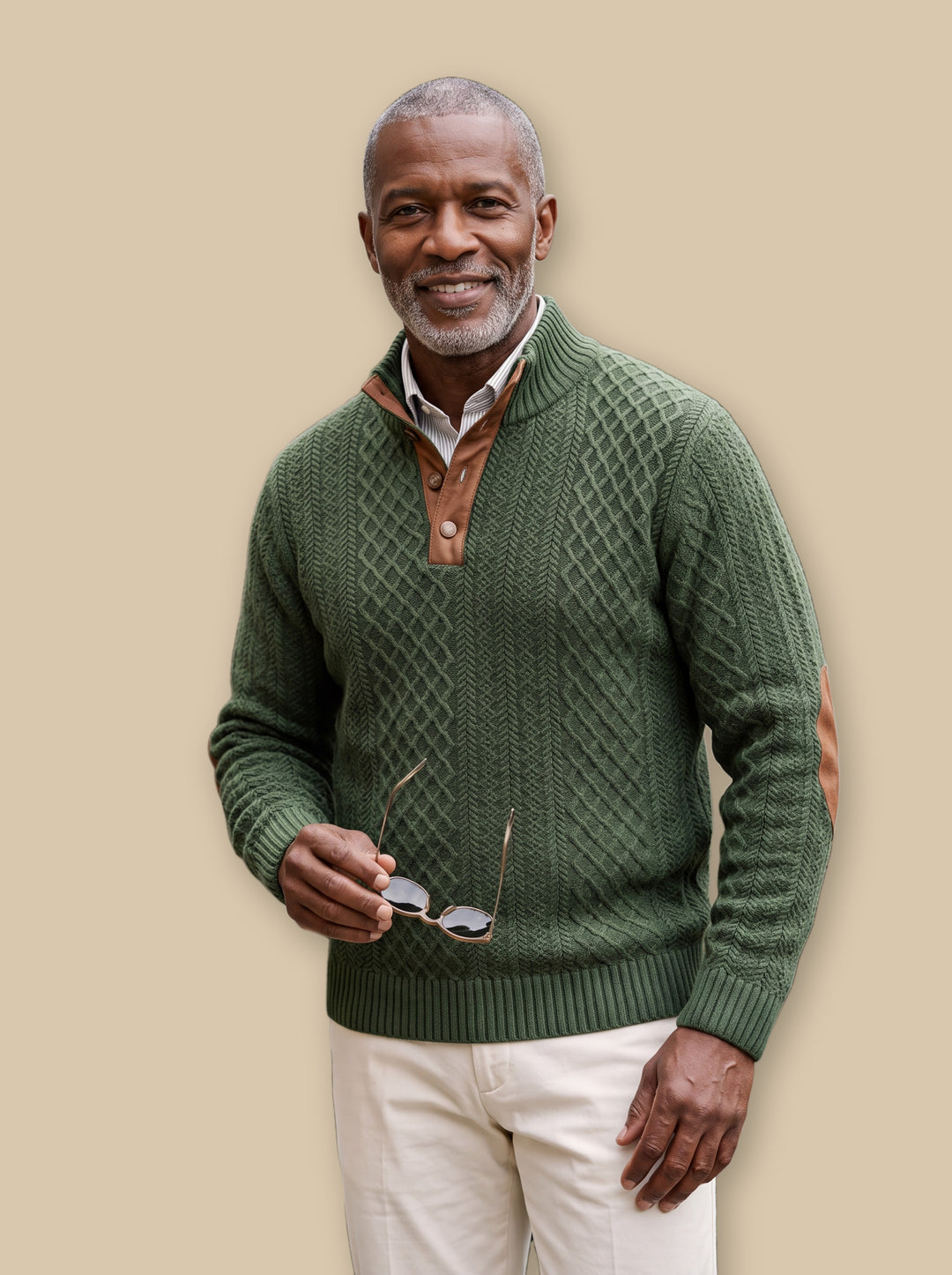Pearce knit sweater in Green, studio - Gentlemens Manor