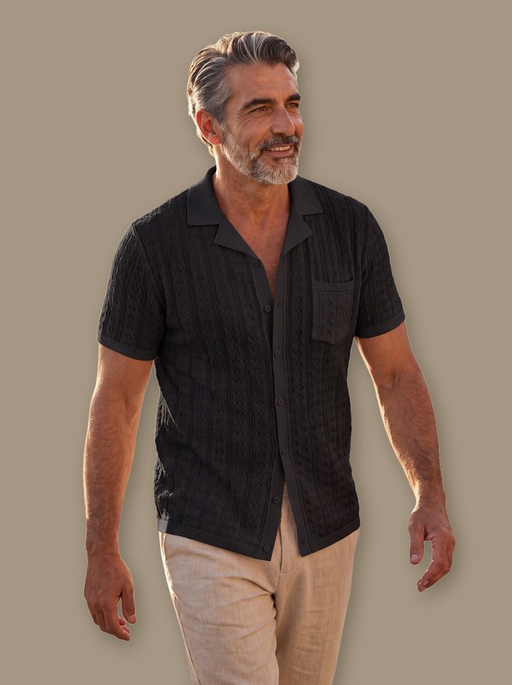 Peyton knit sweater in Black, studio - Gentlemens Manor