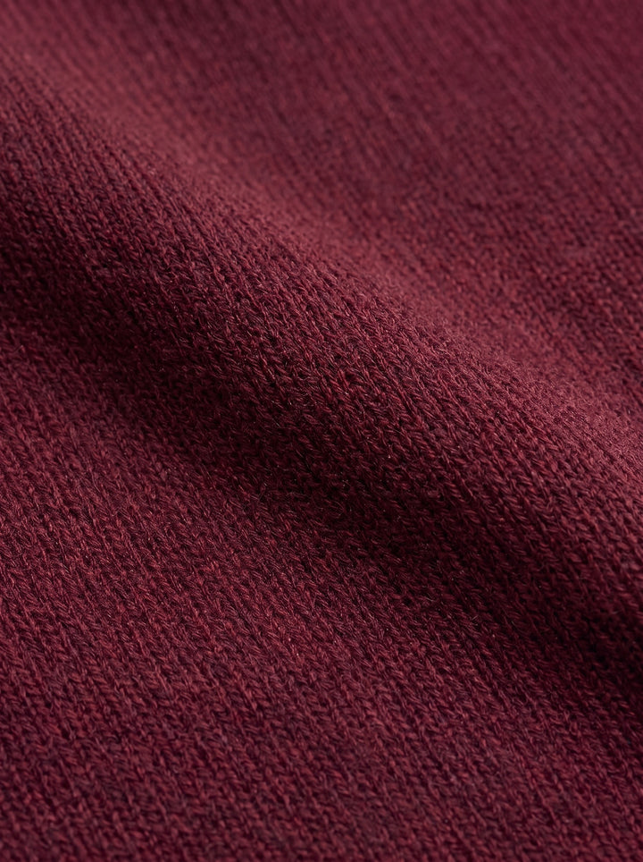 Phineas sweater vest fabric detail close-up - Gentlemens Manor