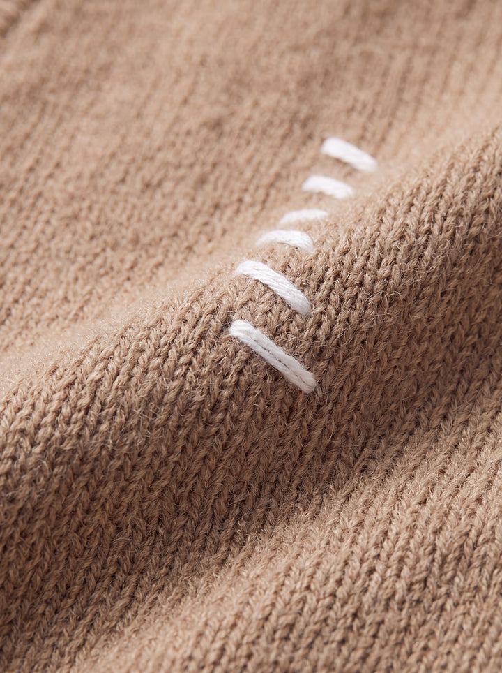 Pierce knitwear fabric detail close-up - Gentlemens Manor