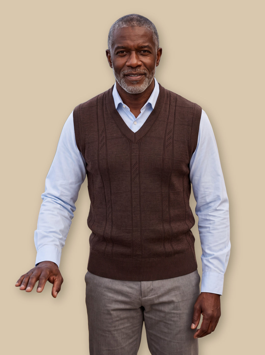 Porter knit sweater in Brown, studio - Gentlemens Manor