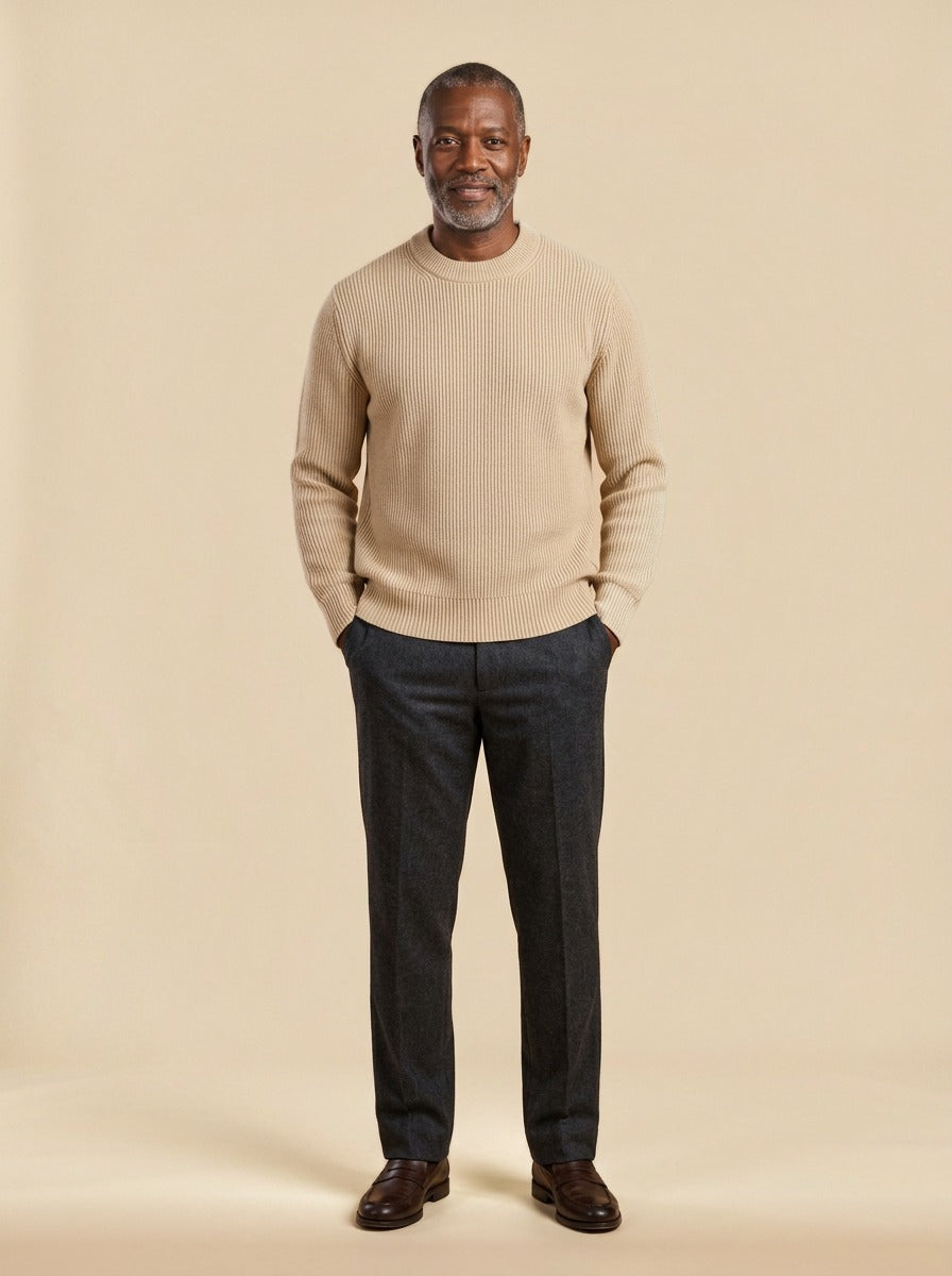 Pryor sweater in Beige, studio, Gentlemens Manor