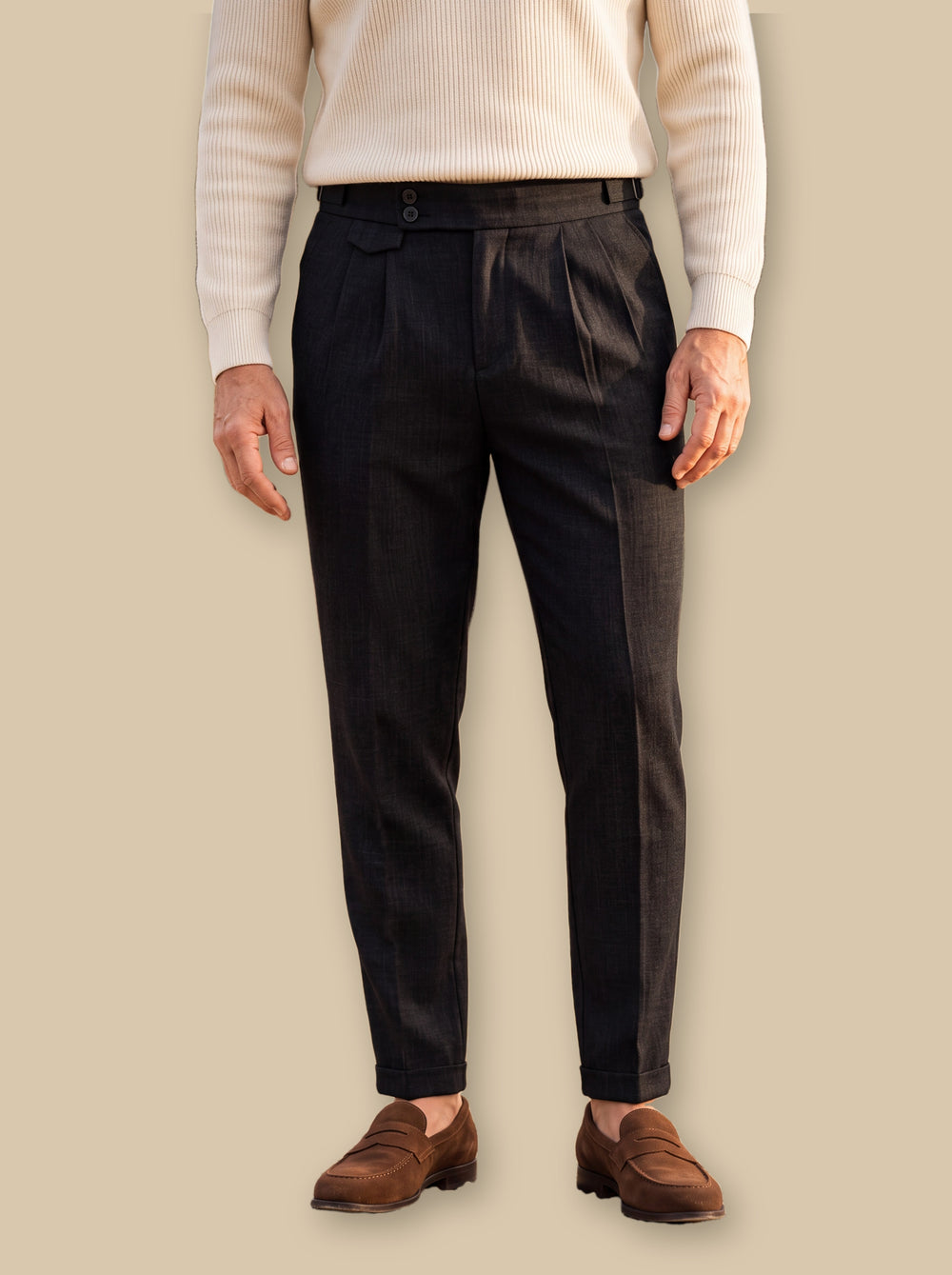 Ramsey trousers in Black, studio - Gentlemens Manor