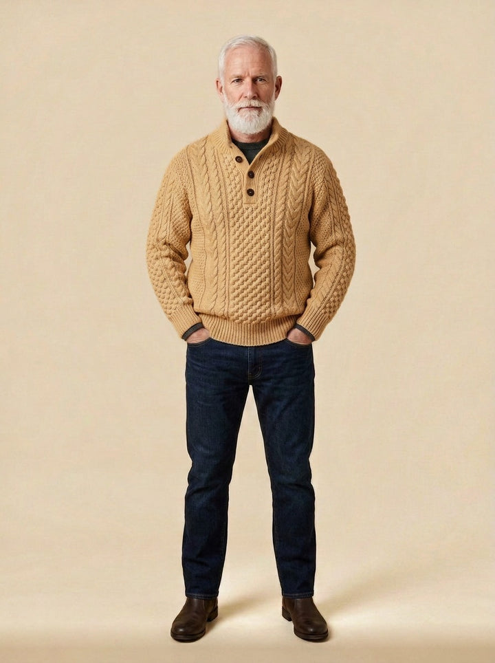 Redgrave sweater in Camel, studio, Gentlemens Manor