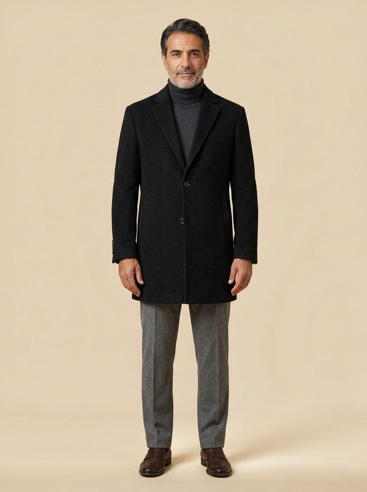 Redmond coat in Black, studio, Gentlemens Manor