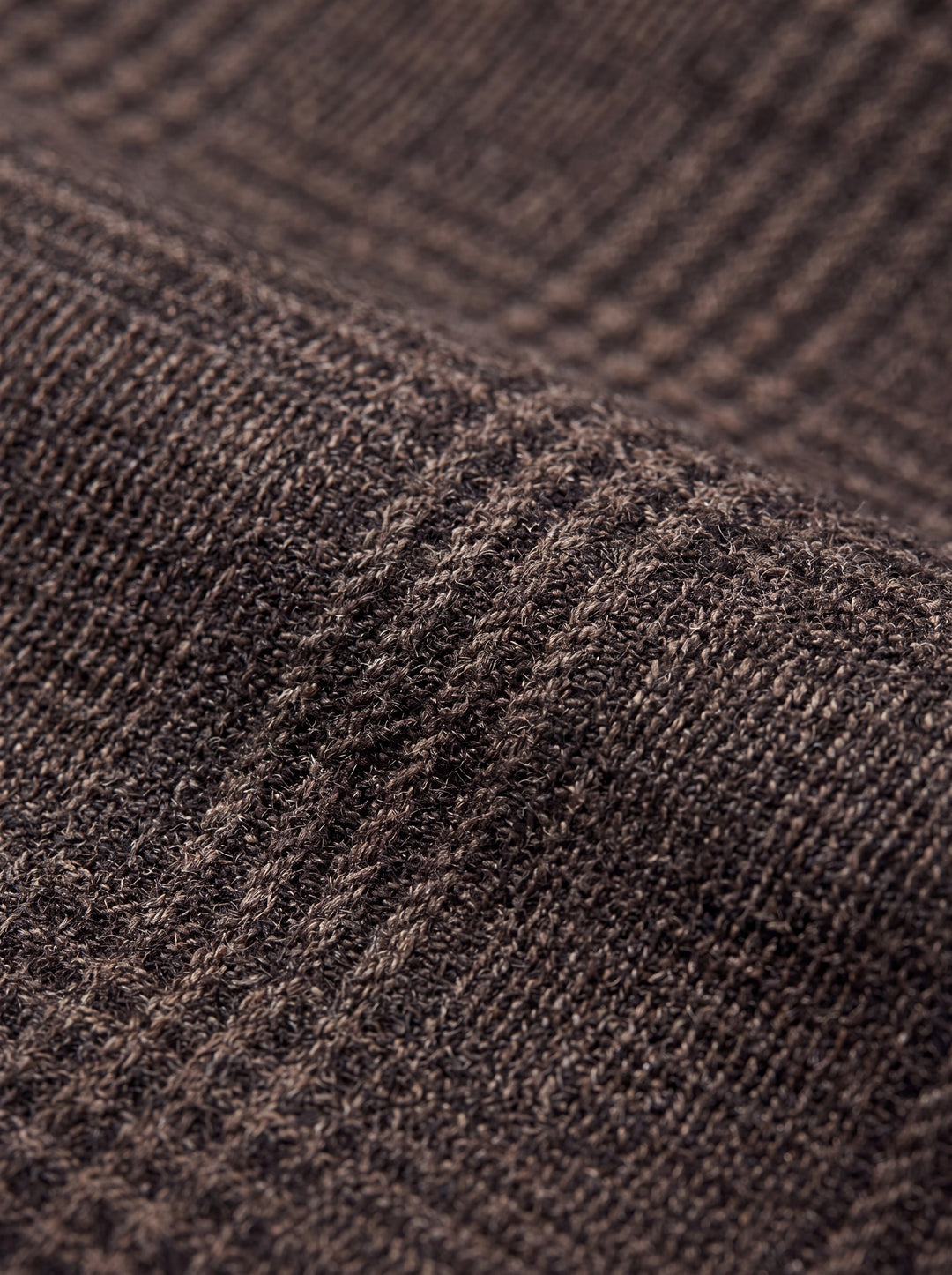 Reid trousers fabric detail close-up - Gentlemens Manor