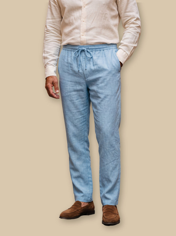 Roger trousers in Light Blue, studio - Gentlemens Manor
