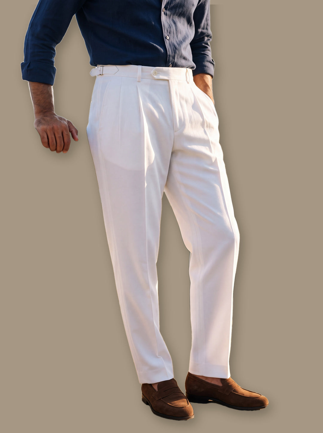 Roman trousers in White, studio - Gentlemens Manor
