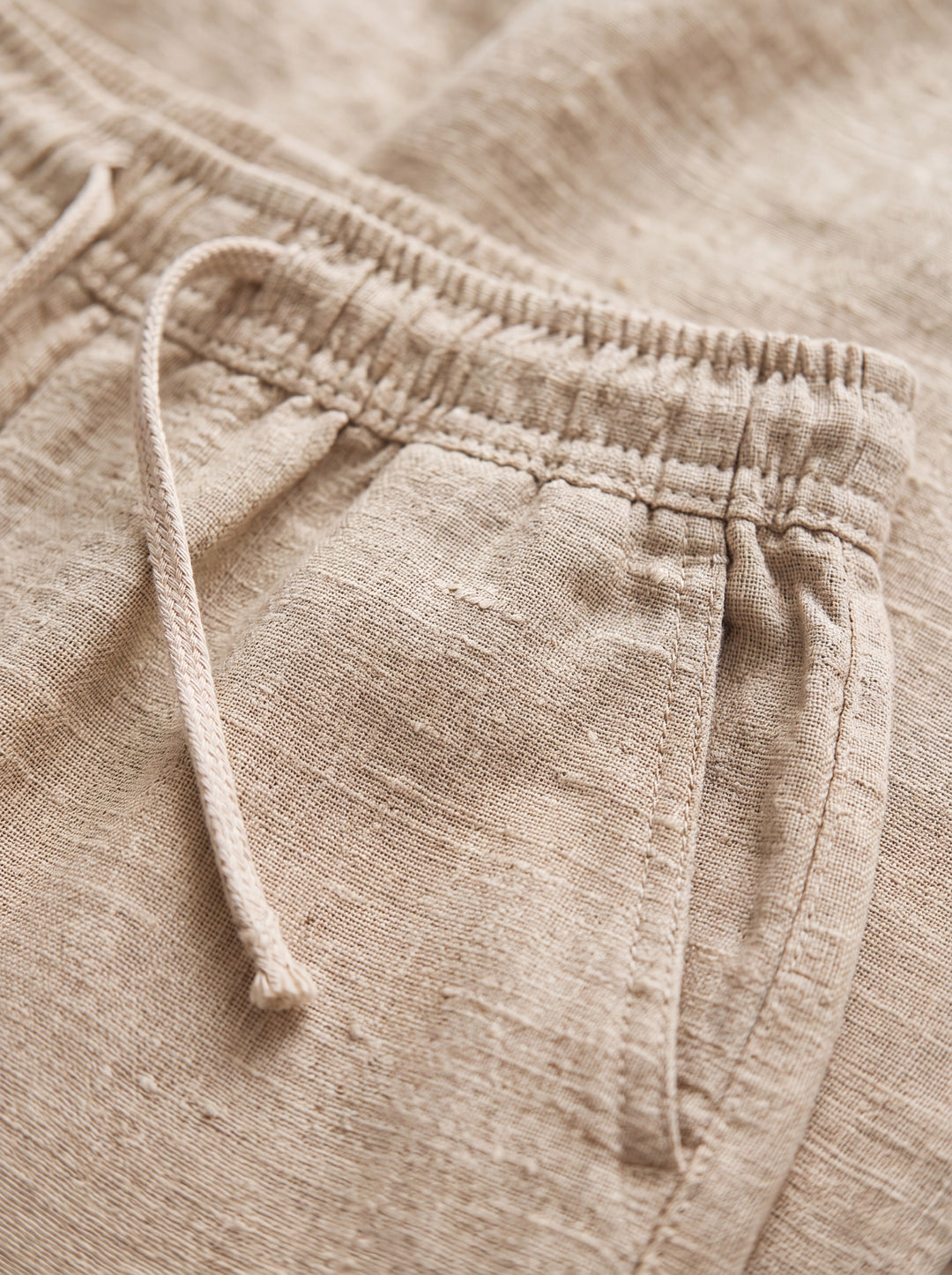 Russell linen trousers, fabric close up, Gentlemens Manor