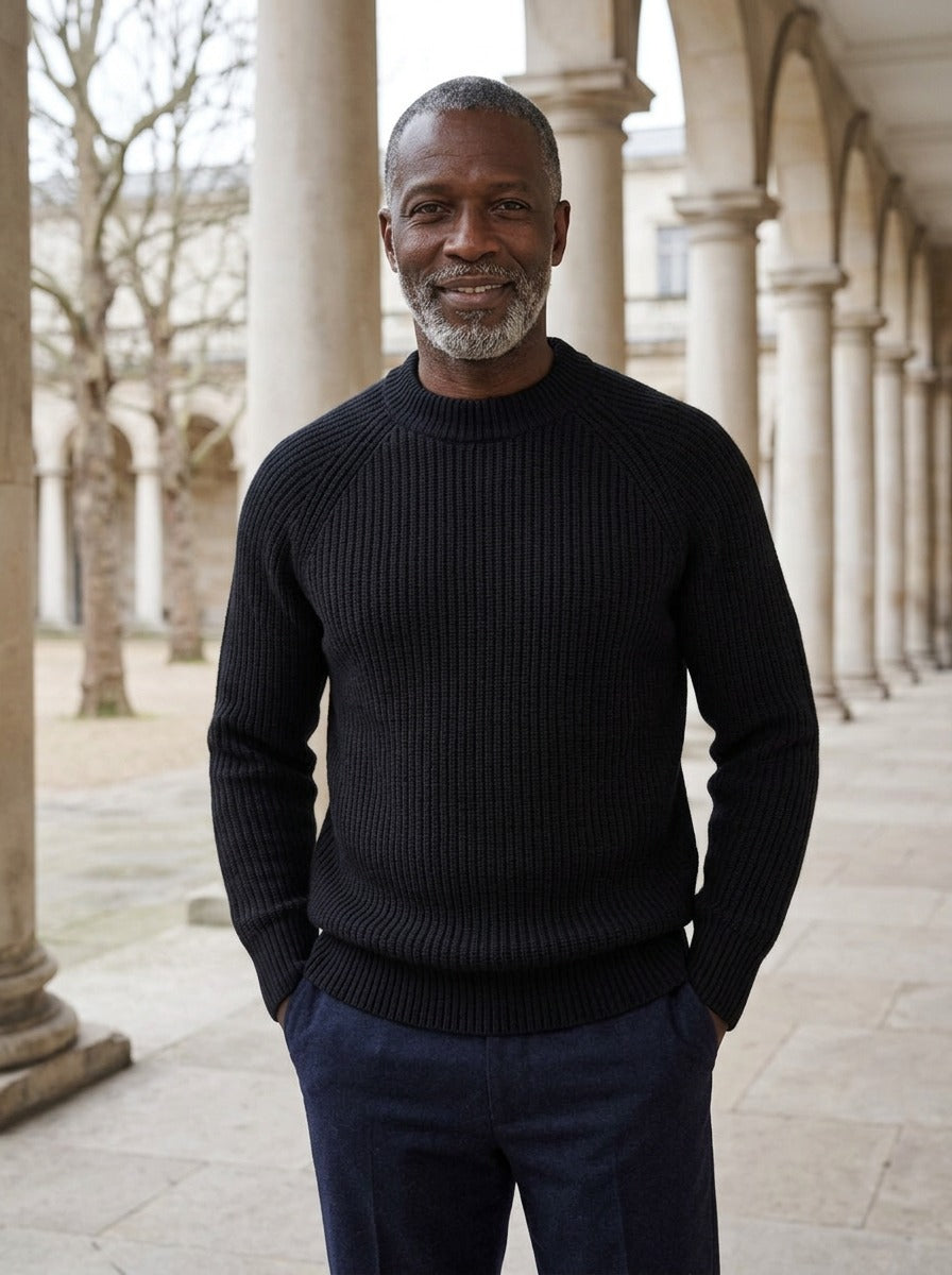 Seymour cashmere sweater in Black, lifestyle, Gentlemens Manor