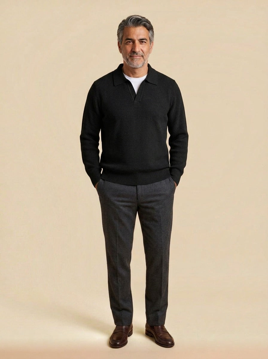 Stafford sweater in Black, studio, Gentlemens Manor