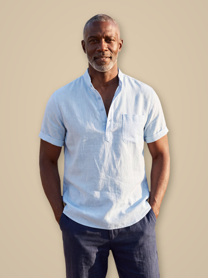 Sterling linen shirt in Light Blue, studio - Gentlemens Manor