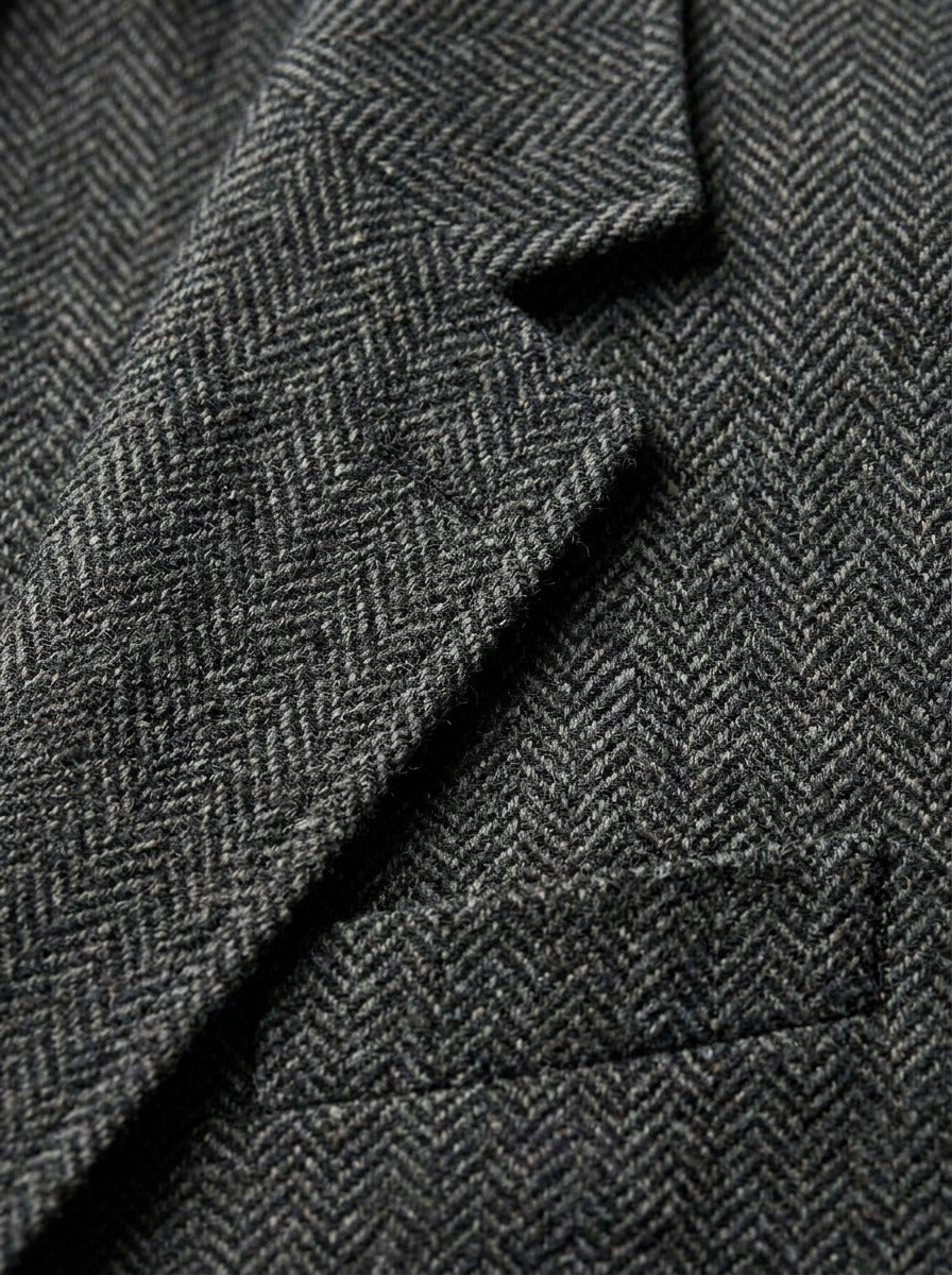 Stratton tweed three piece suit, fabric close up, Gentlemens Manor