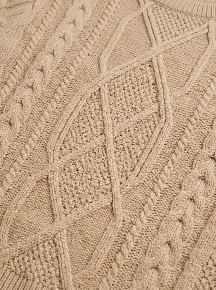 Sumner fisherman cable knit sweater, fabric close up, Gentlemens Manor