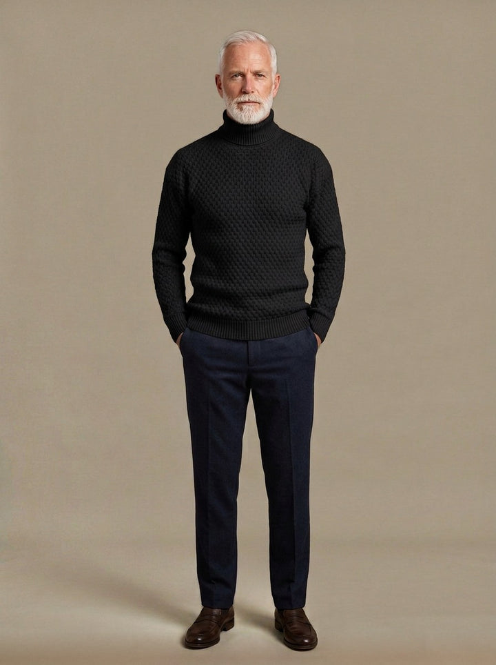Talmadge sweater in Black, studio, Gentlemens Manor