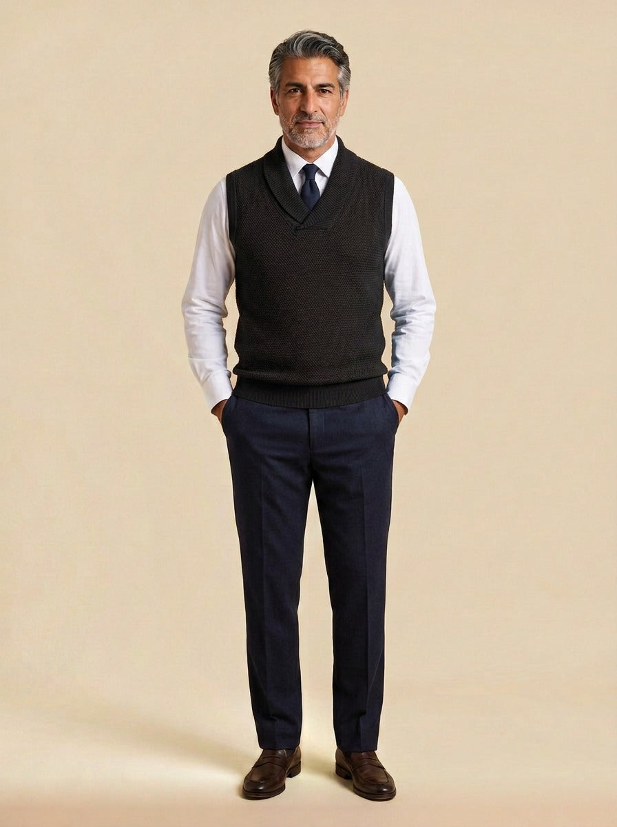 Tolliver sweater vest in Black, studio, Gentlemens Manor