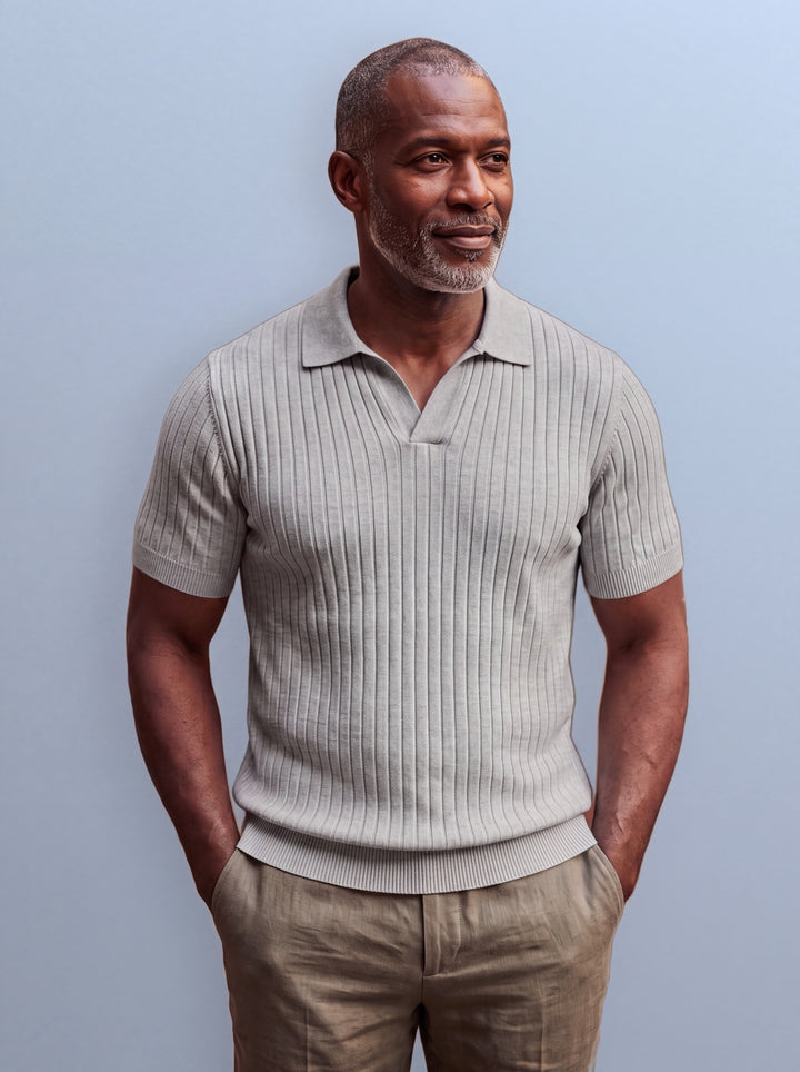 Vernon polo shirt in Light Gray, studio - Gentlemens Manor