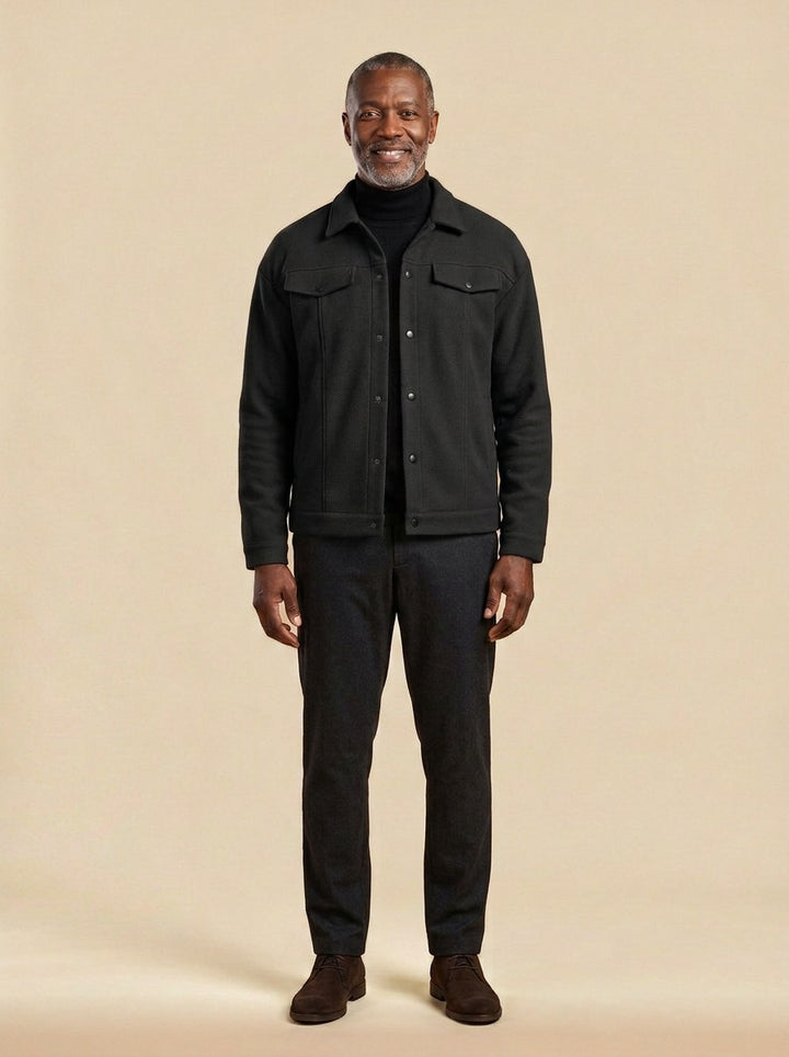 Wardell short trucker jacket in Black, studio, Gentlemens Manor